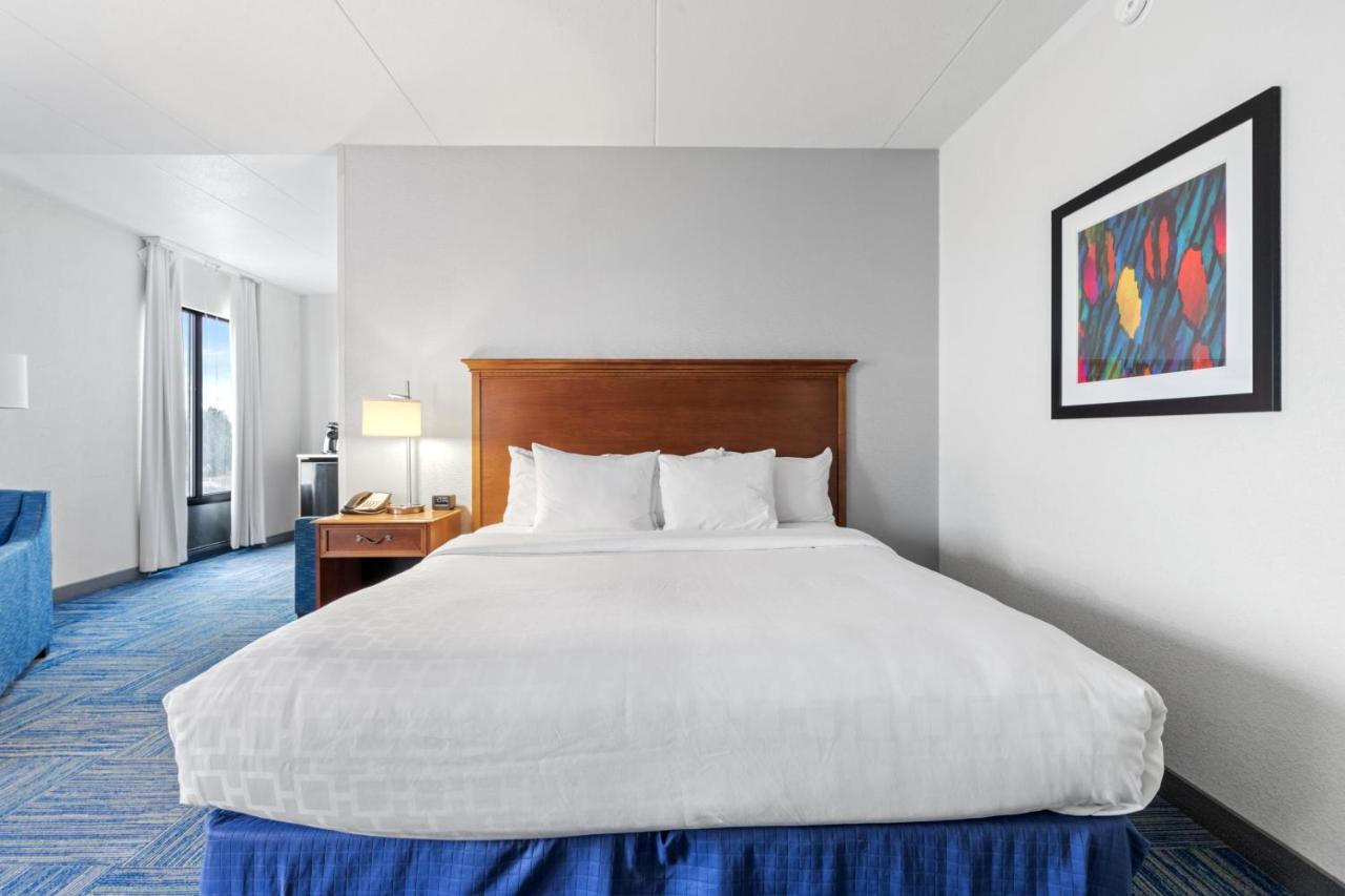 Allentown Park Hotel, Ascend Hotel Collection Fogelsville Екстер'єр фото