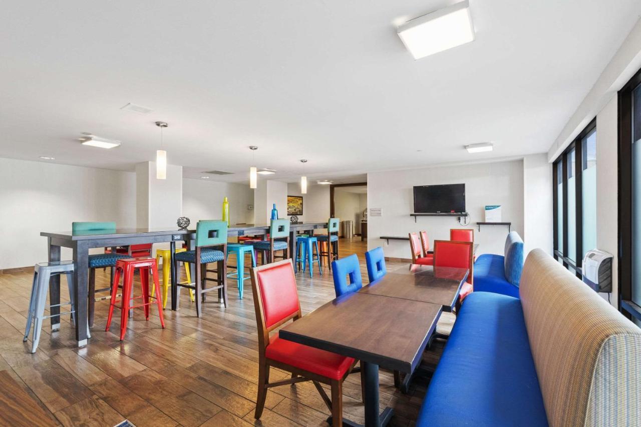 Allentown Park Hotel, Ascend Hotel Collection Fogelsville Екстер'єр фото