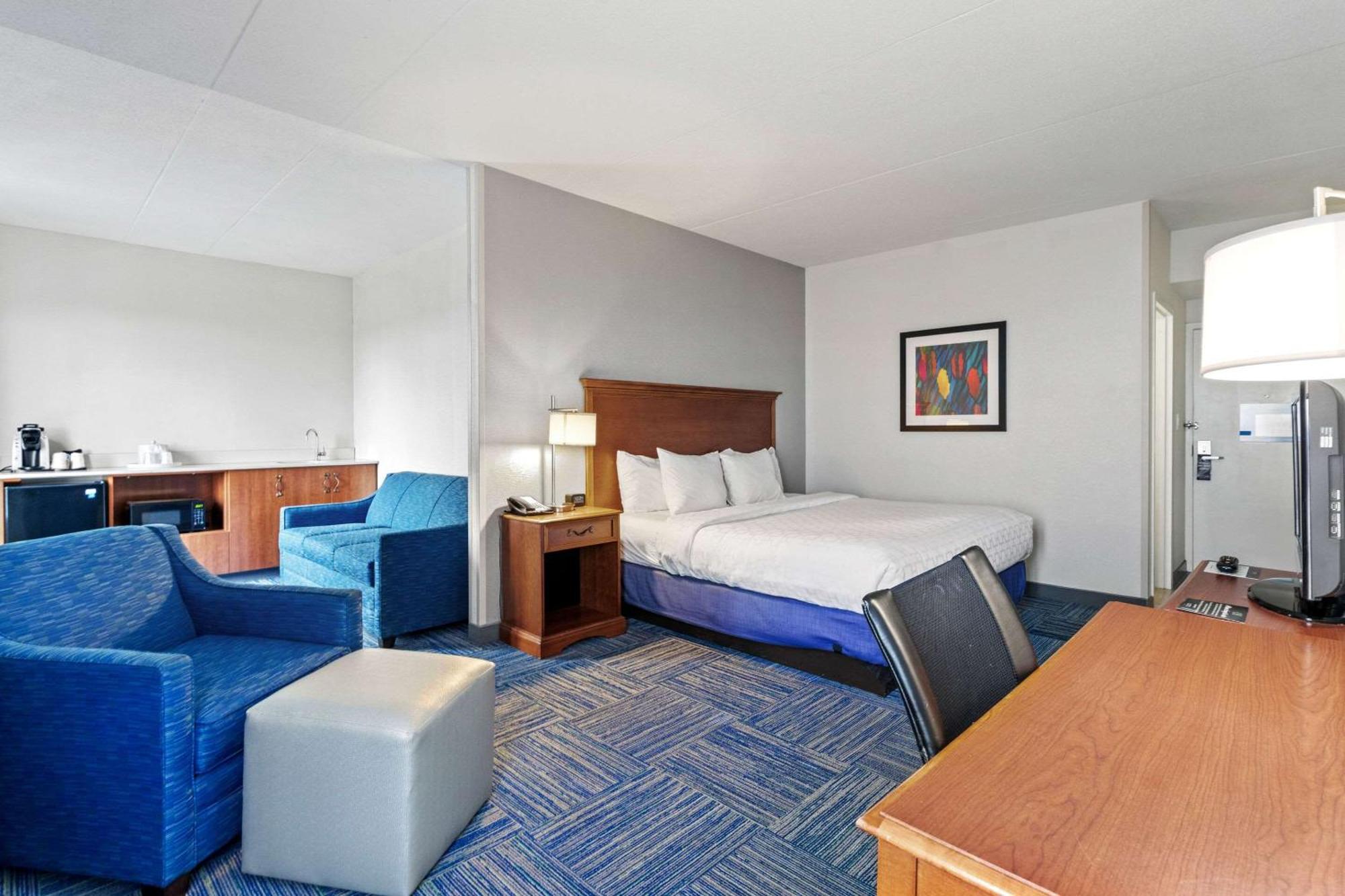 Allentown Park Hotel, Ascend Hotel Collection Fogelsville Екстер'єр фото