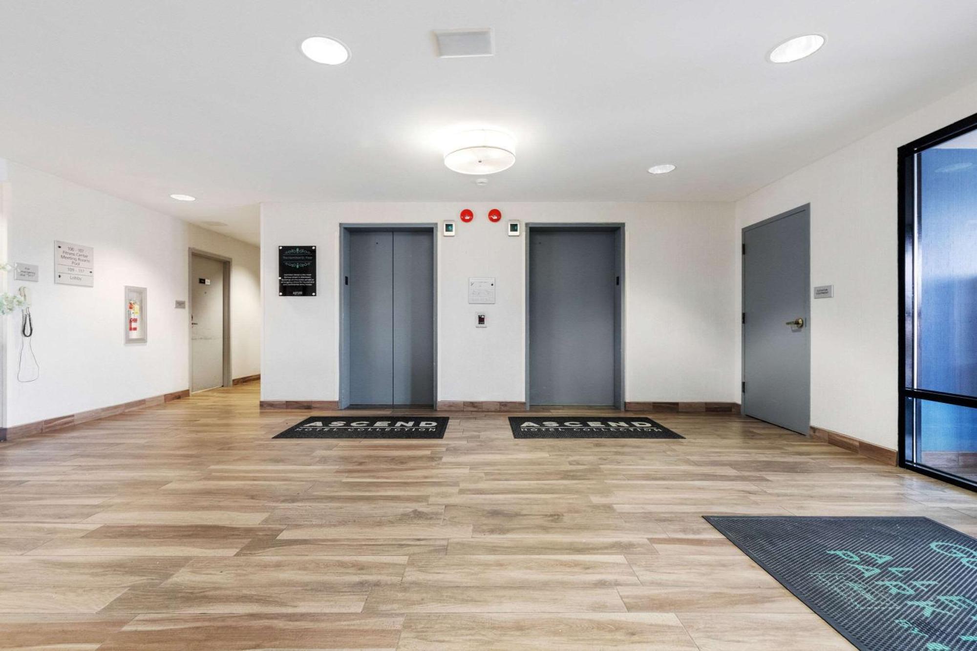 Allentown Park Hotel, Ascend Hotel Collection Fogelsville Екстер'єр фото